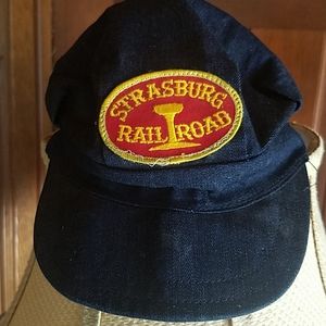 Juvenile  boys vintage dr hat.